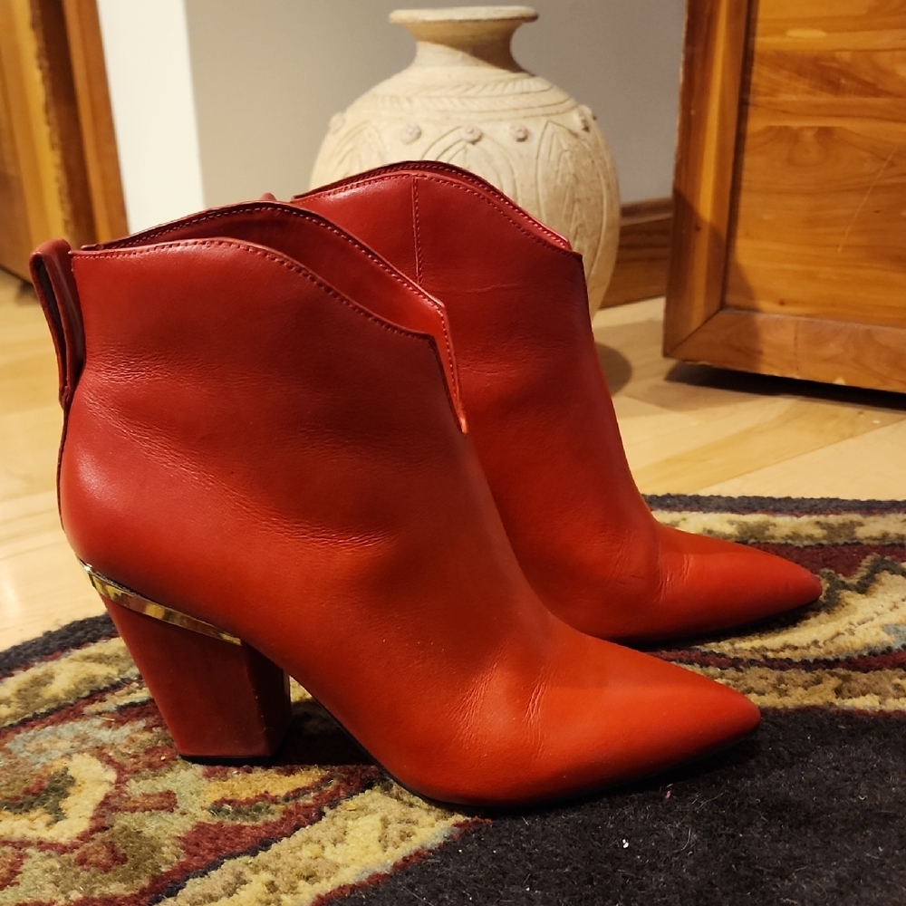 1. State - Red Leather Heeled Ankle Boots. Size 7 1/2; Cowgirl Booties